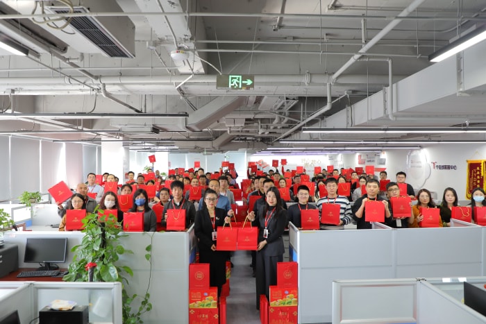 新春啟泰,馬踏祥云,智邦國際祝您春節快樂! 新春啟泰,馬踏祥云,智邦國際祝您春節快樂!