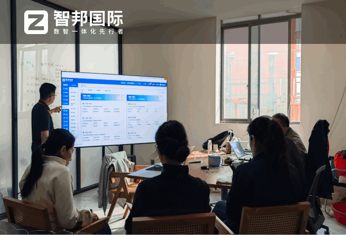 明潤(rùn)汽車內(nèi)飾簽約智邦國(guó)際，賦能專精特新高質(zhì)量發(fā)展